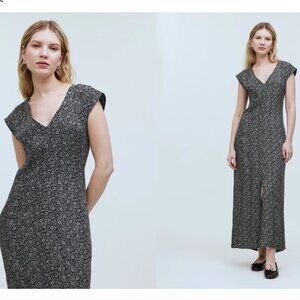 Madewell Cap-Sleeve V-Neck Midi Dress in Floral Cupro-Blend.  Size 8.  NWT